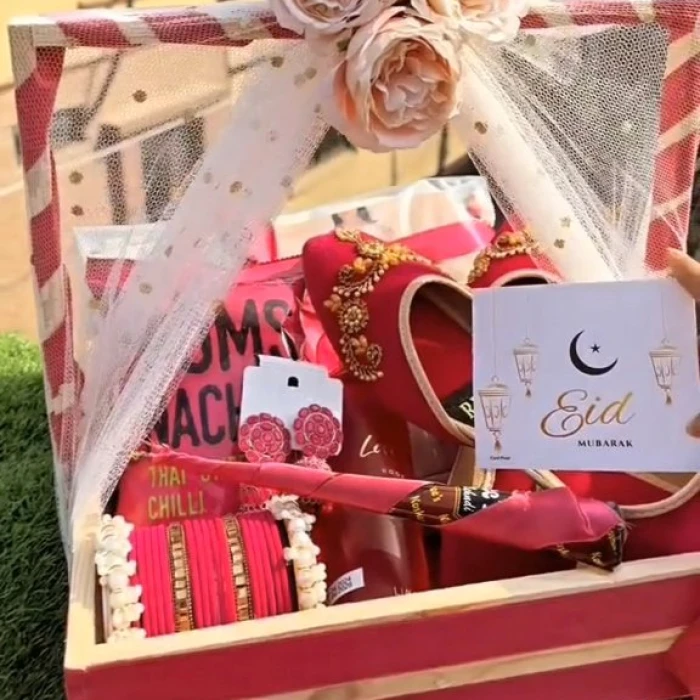 Premium Red Eid Gift Basket Luxury Festive Hamper for Her