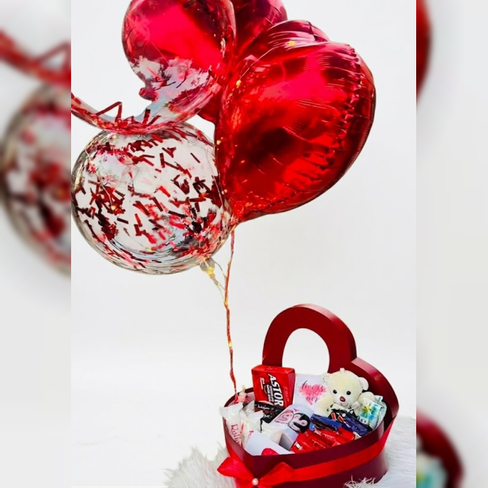Heartiest Gift Basket Chocolate & Snacks Gift Box Pakistan