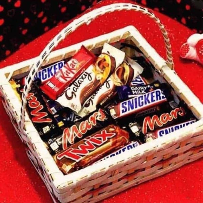 Chocolate Fix Deluxe Mixed Chocolate Basket Pakistan Chocolate Fix Deluxe Mixed Chocolate Basket Pakistan