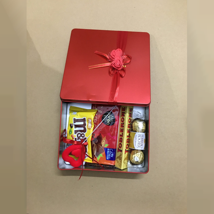 The Love Box Romantic Gift Box