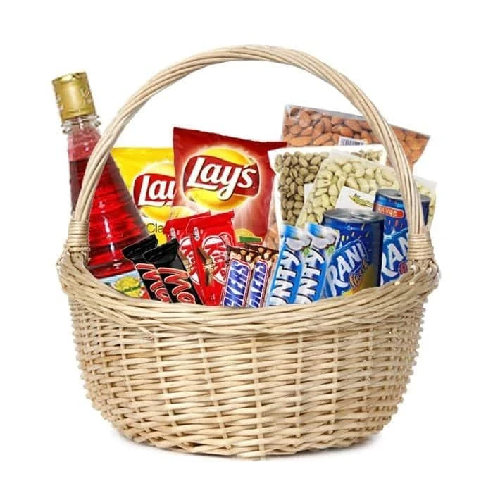 Food Basket Gourmet Snack & Treat Hamper in Pakistan