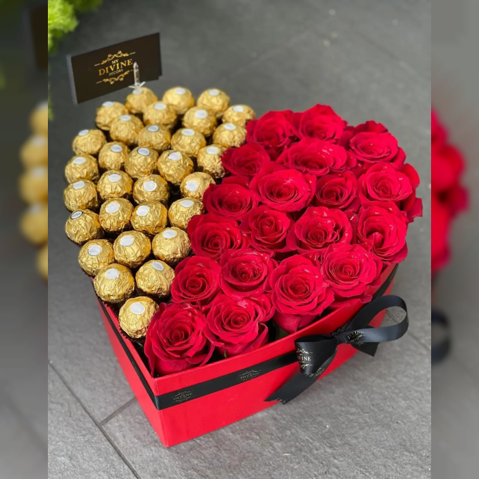 Beautiful Heart Combo – Ferrero Rocher & Roses in Heart Box