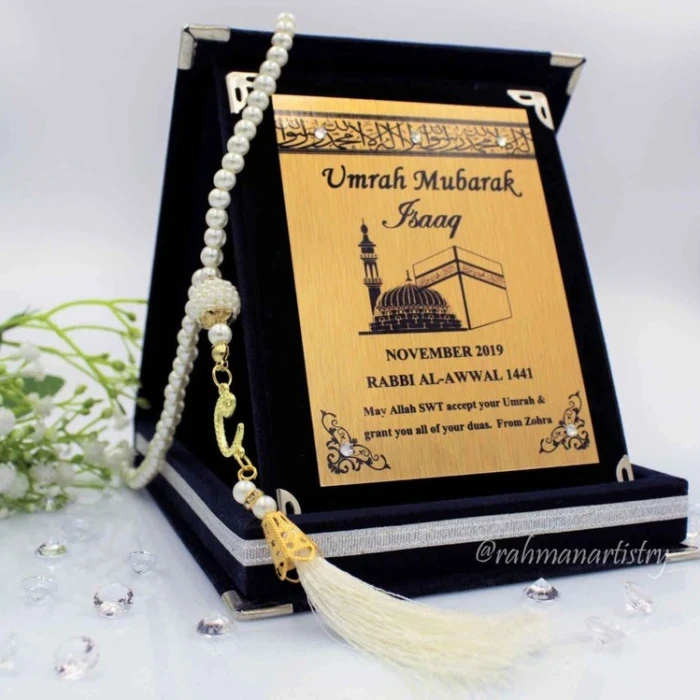 Personalised Velvet-Covered Umrah Mubarak Plaque Custom Islamic Gift