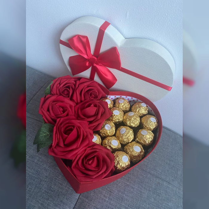 Heart Shape Chocolate Gifts Box