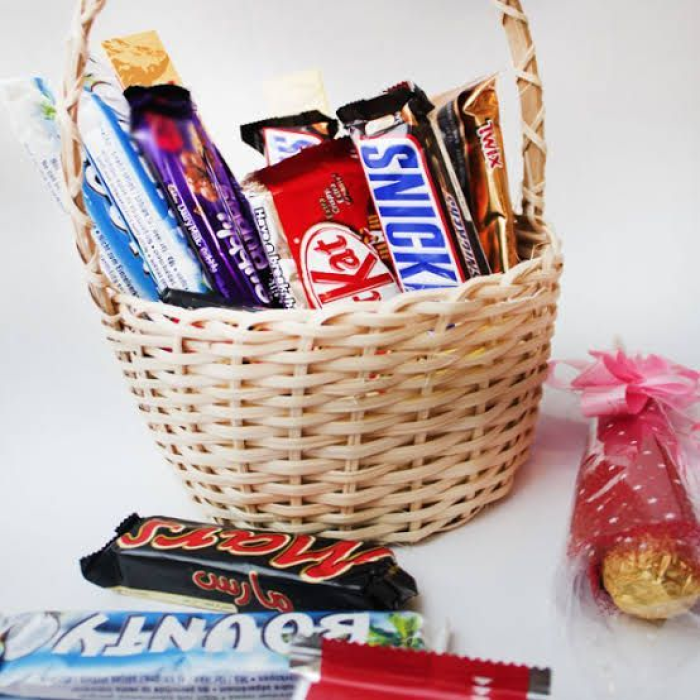 Mix Chocolate Basket Assorted Gourmet Chocolate Hamper