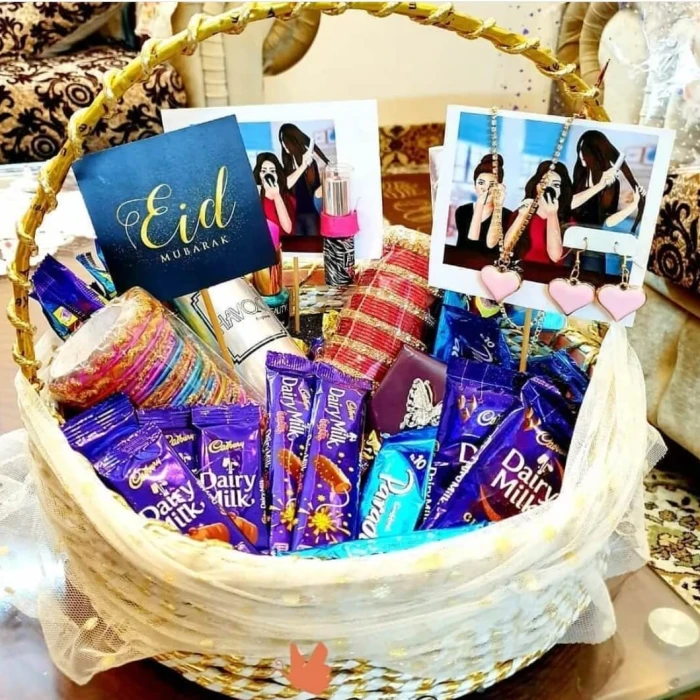 Eid Gift Basket for Her Festive Hamper with Chocolates & Jewelry Accents