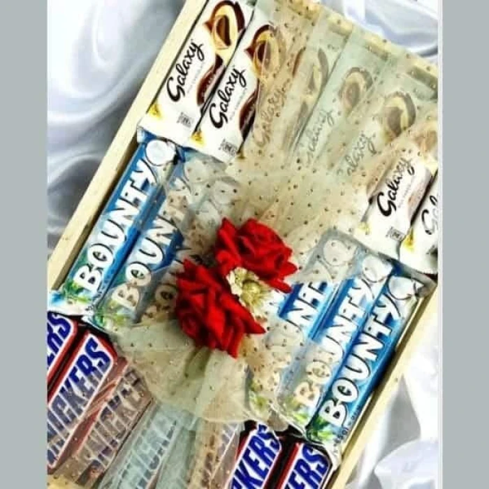 Chocolate Gift Hamper Gourmet Assorted Chocolate Basket in Pakistan Chocolate Gift Hamper Gourmet Assorted Chocolate Basket in Pakistan