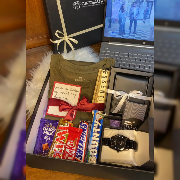 Surprise Gift Box in Pakistan | Best Gift for Him Surprise Gift Box in Pakistan | Best Gift for Him