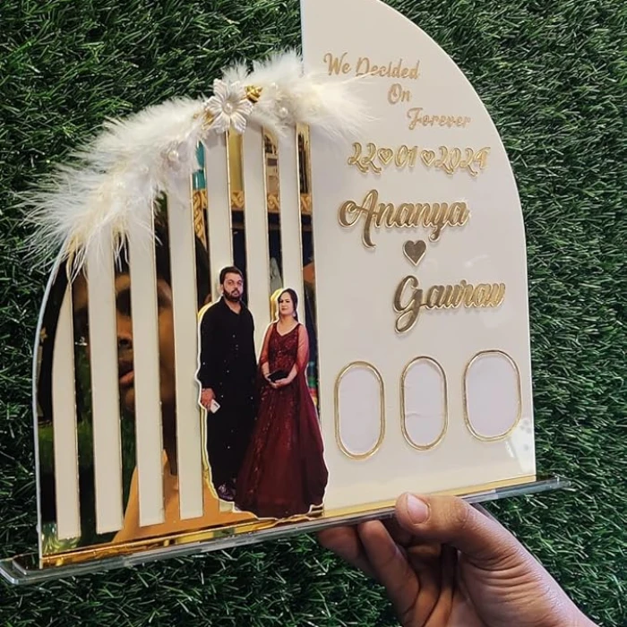 Personalized Golden Acrylic Couple Thumb Impression Plaque cover image 1
