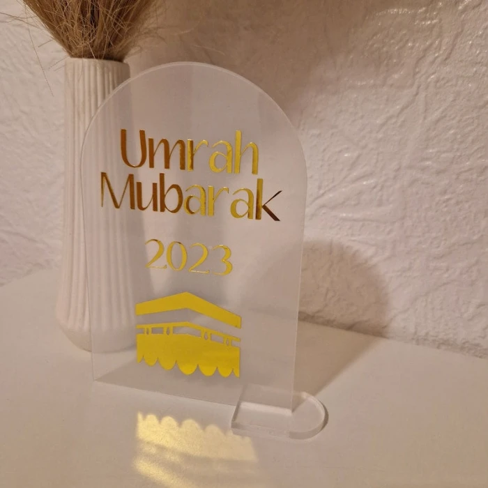 Umrah/Hajj Mubarak Acrylic Plaque – Personalized Islamic Decor Display