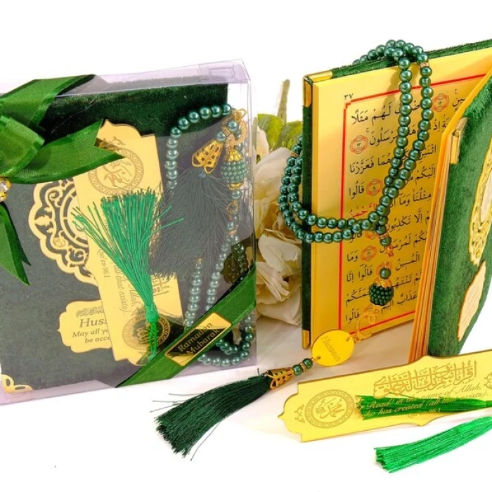 Personalized Velvet Dua Book & Gold Bookmark Gift Set Umrah/Hajj Favor cover image 4
