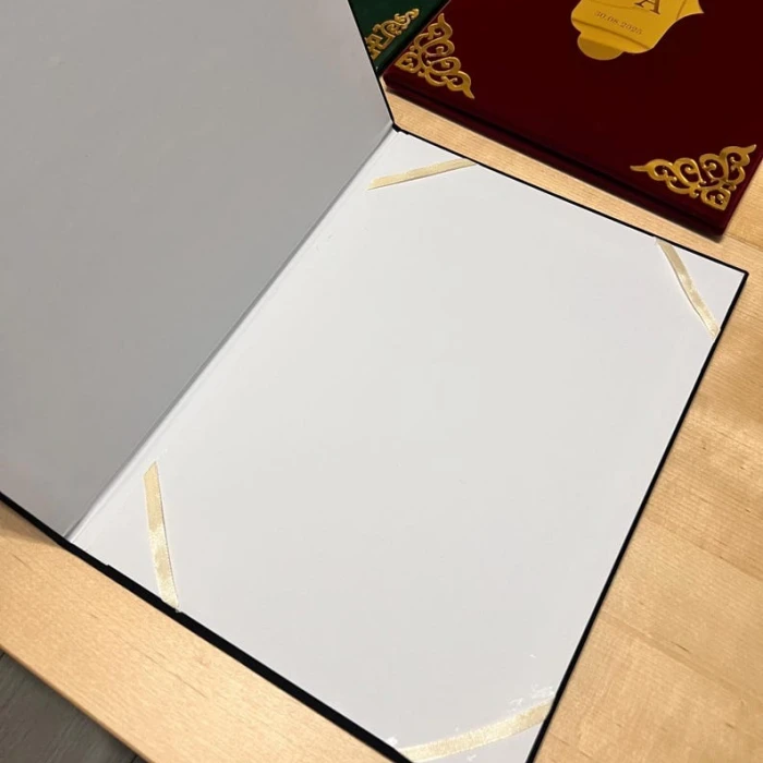 Velvet Nikkah Booklet Personalised Islamic Marriage Certificate Folder cover image 3