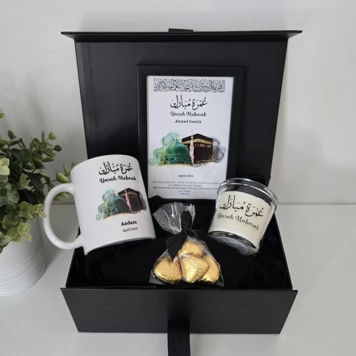 Luxury Umrah Mubarak Gift Hamper Set Personalised Mug, Candle & Frame cover image 1